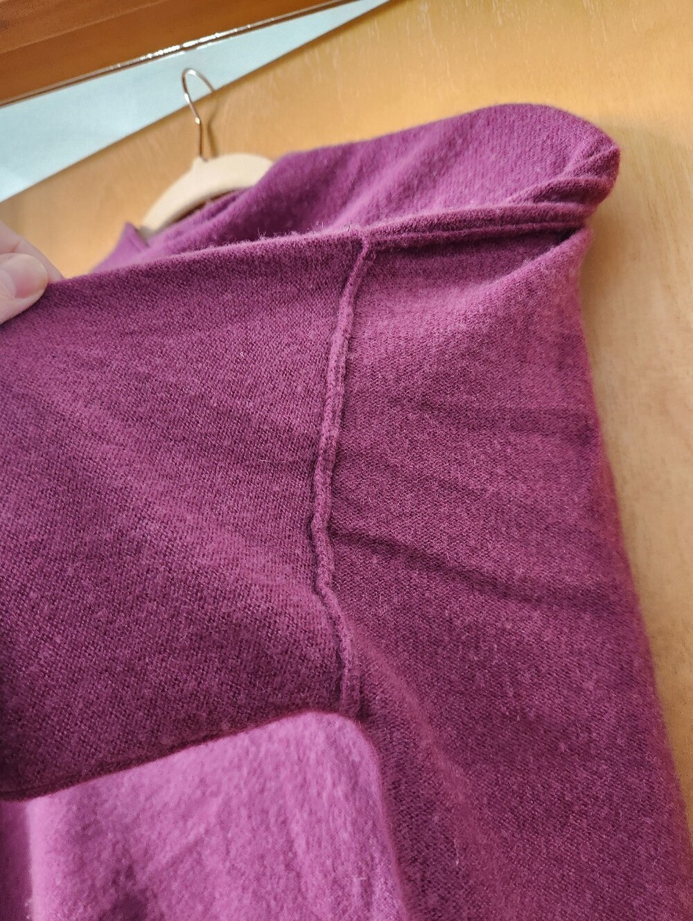 Pilcro 100% Cashmere Magenta Cropped Sweater Size Small - Picture 5 of 5